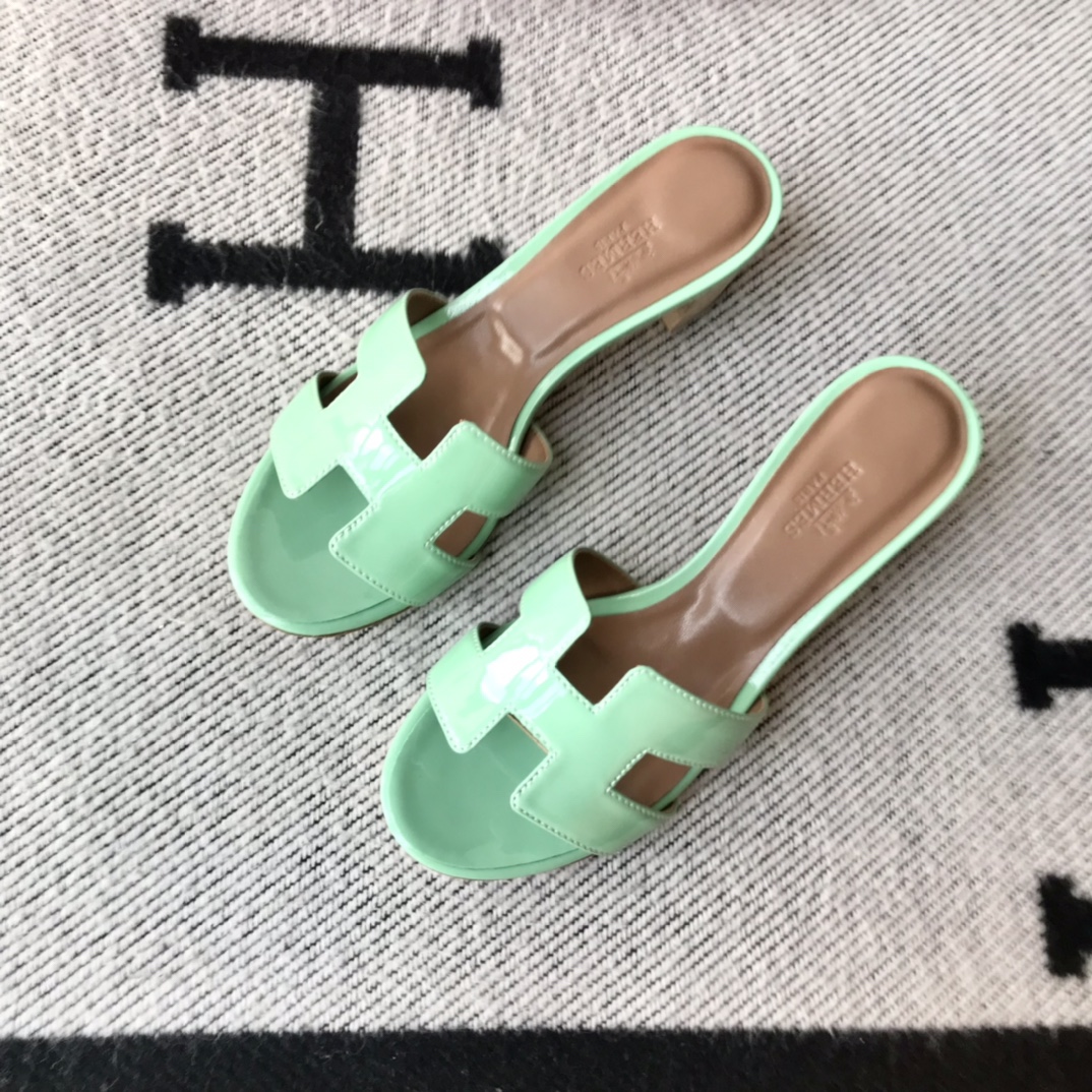 에르메스 올수공 오아시스 슬리퍼 샌들 페이던트 19